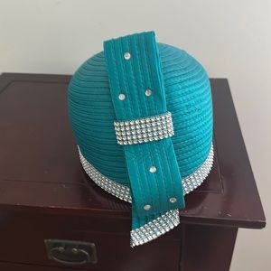 Women's green hat